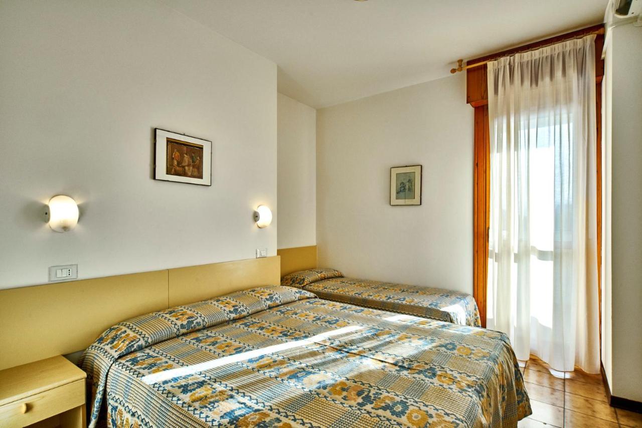 Residence Columbia Bibione Exterior foto