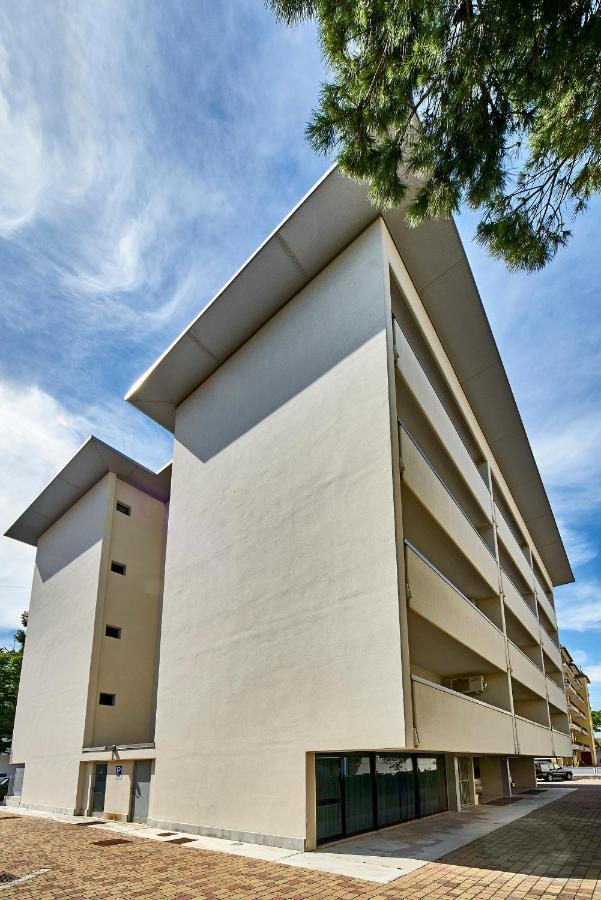 Residence Columbia Bibione Exterior foto