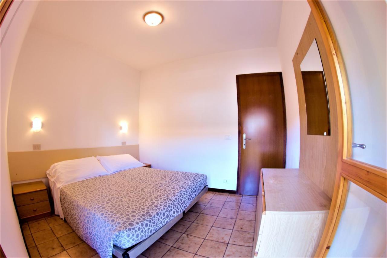 Residence Columbia Bibione Exterior foto