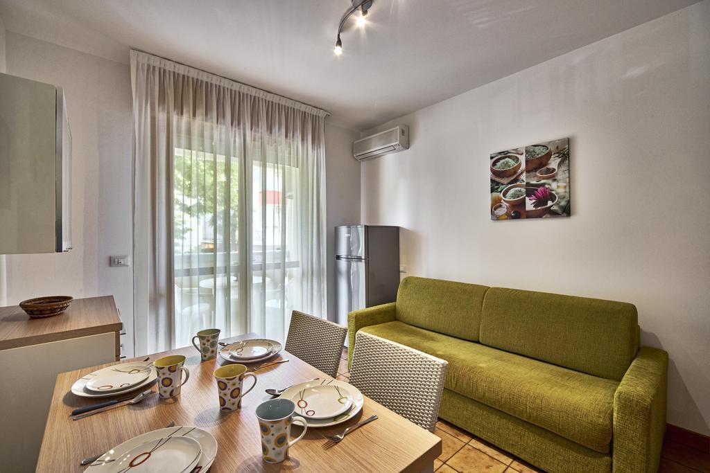 Residence Columbia Bibione Exterior foto